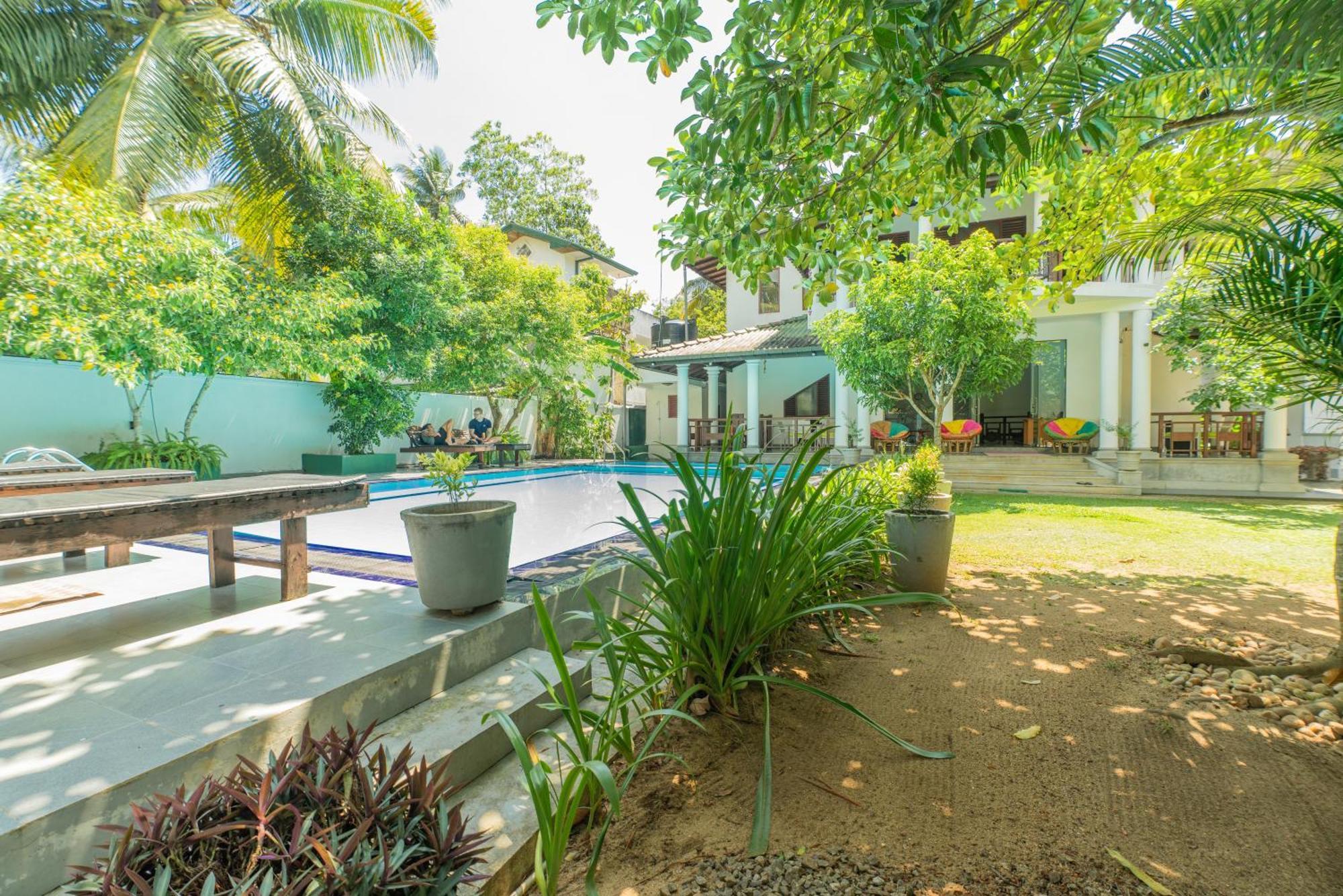 The Calm Of8 Hotel Unawatuna Luaran gambar
