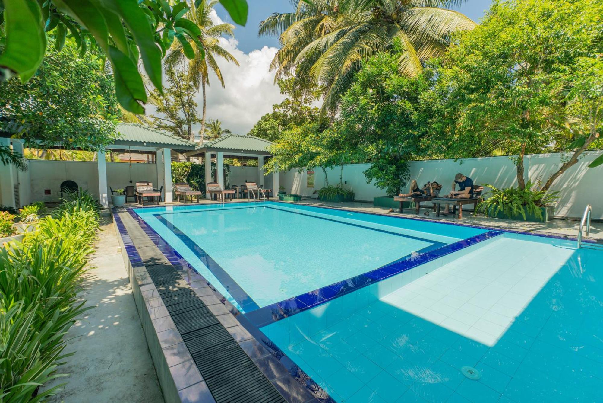 The Calm Of8 Hotel Unawatuna Luaran gambar