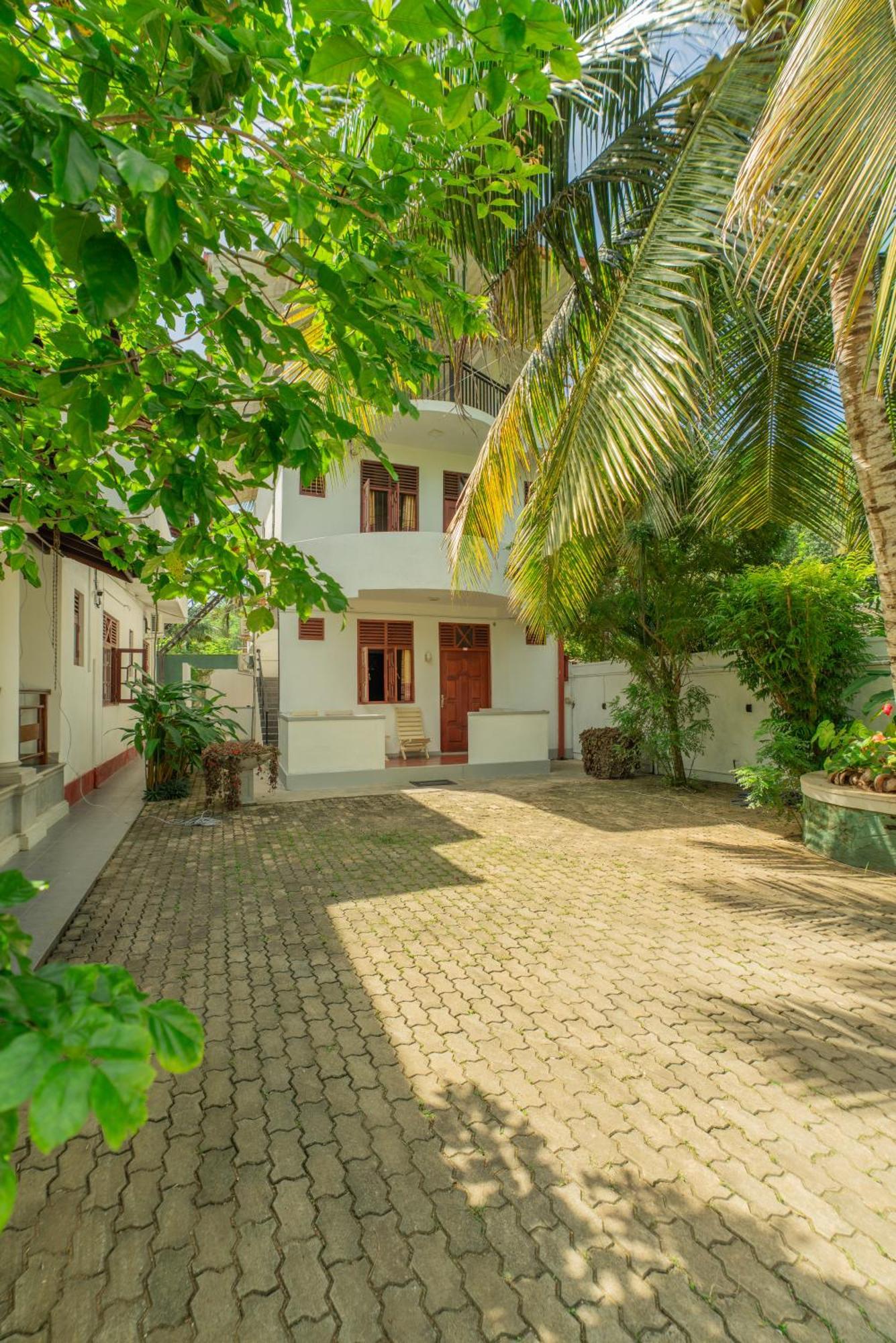 The Calm Of8 Hotel Unawatuna Luaran gambar